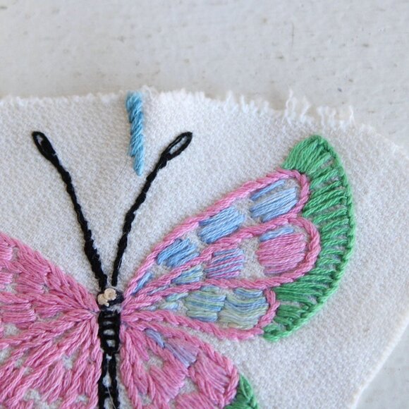 Vintage Patch, Butterfly Embroidered Applique Pink Blue Green on White - Picture 7 of 9